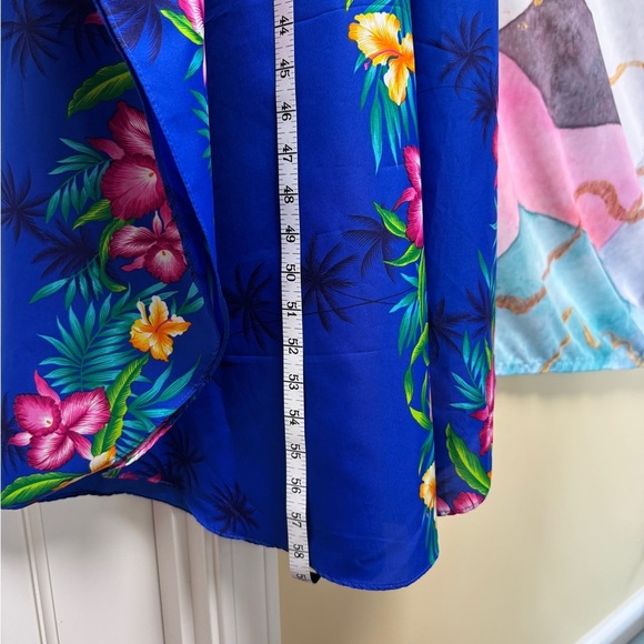 Helena’s Fashions of Hawaii vintage Kimono - Picture 13 of 13